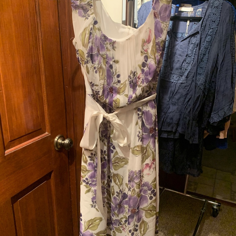 NorthStyle SIZE 4 Purple and Green Floral Dress